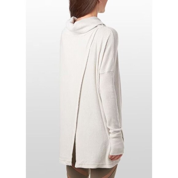 Free People Cream Open Back Juicy Long Sleeve Thermal Cowl Neck Top Medium New - Picture 3 of 5